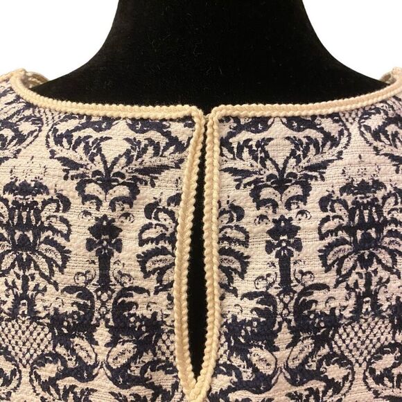 Chelsea & Violet Navy and Ivory Sleeveless Crocheted Lace Sheath Dress Sz L - Picture 9 of 14